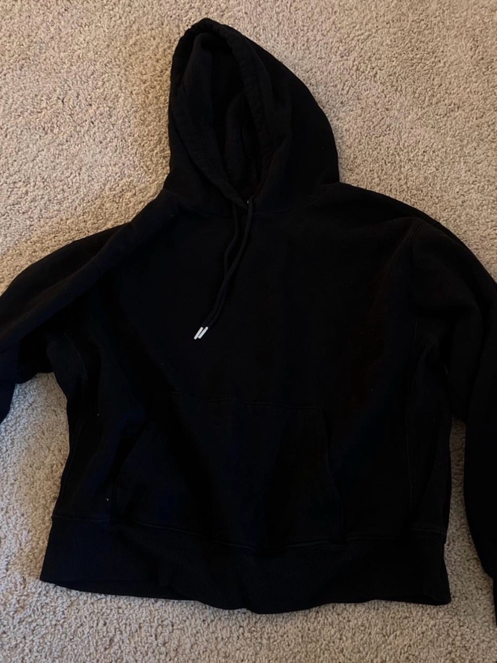 Black Pullover Hooded Sweatshirt